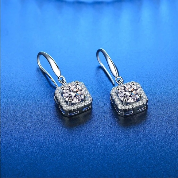 Swarovski Elements Crystal Square Earrings - Picture 4 of 7